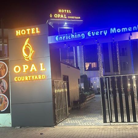 Hotel Opal Courtyard Agra  Kültér fotó