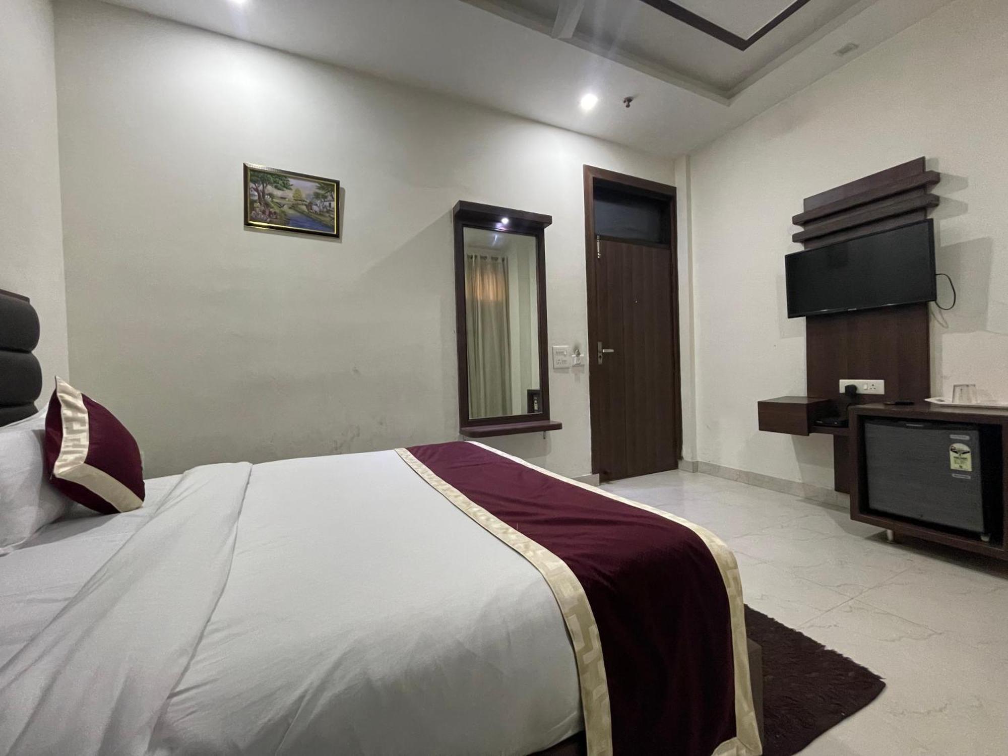 Hotel Opal Courtyard Agra  Kültér fotó