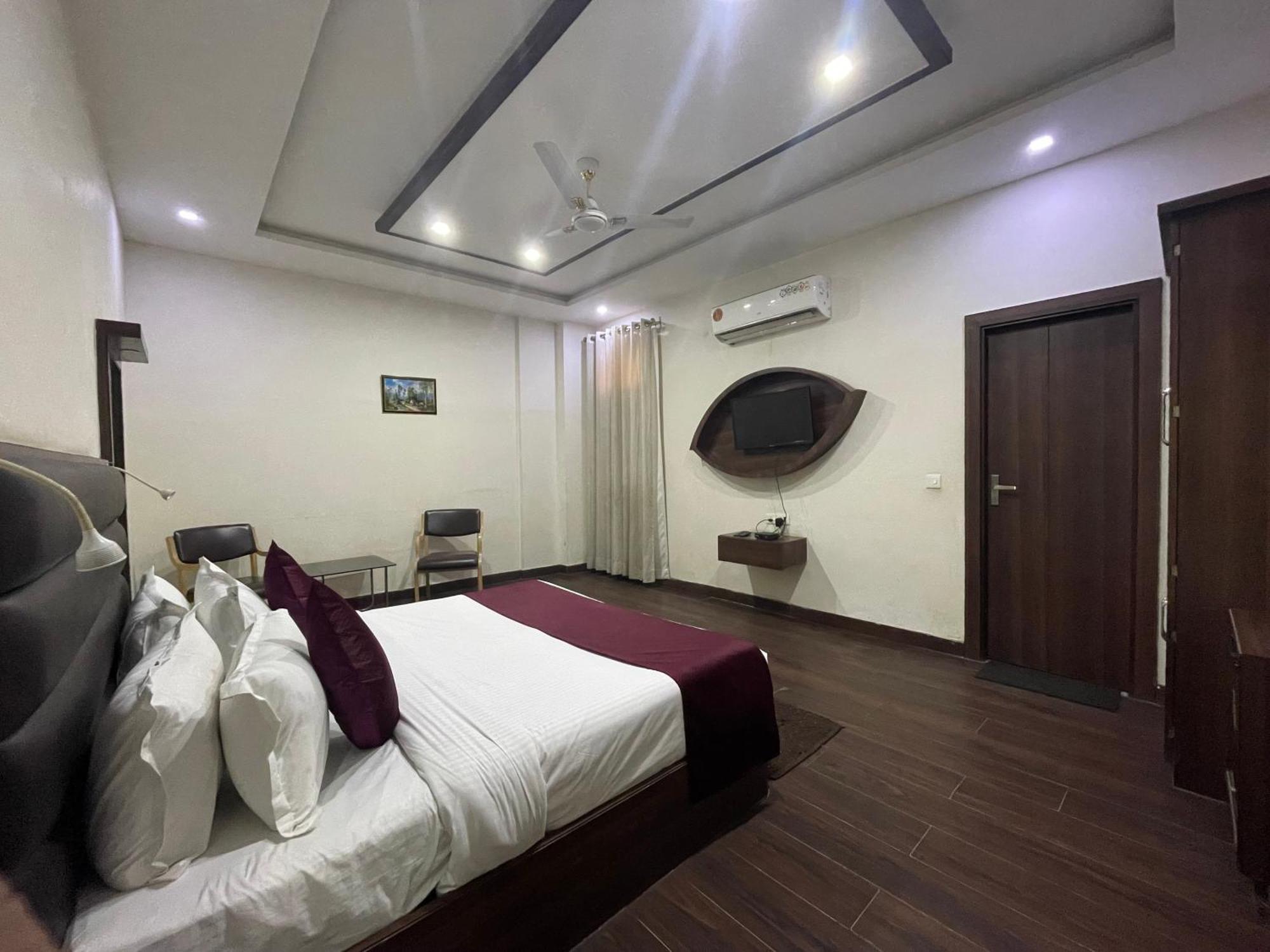 Hotel Opal Courtyard Agra  Kültér fotó
