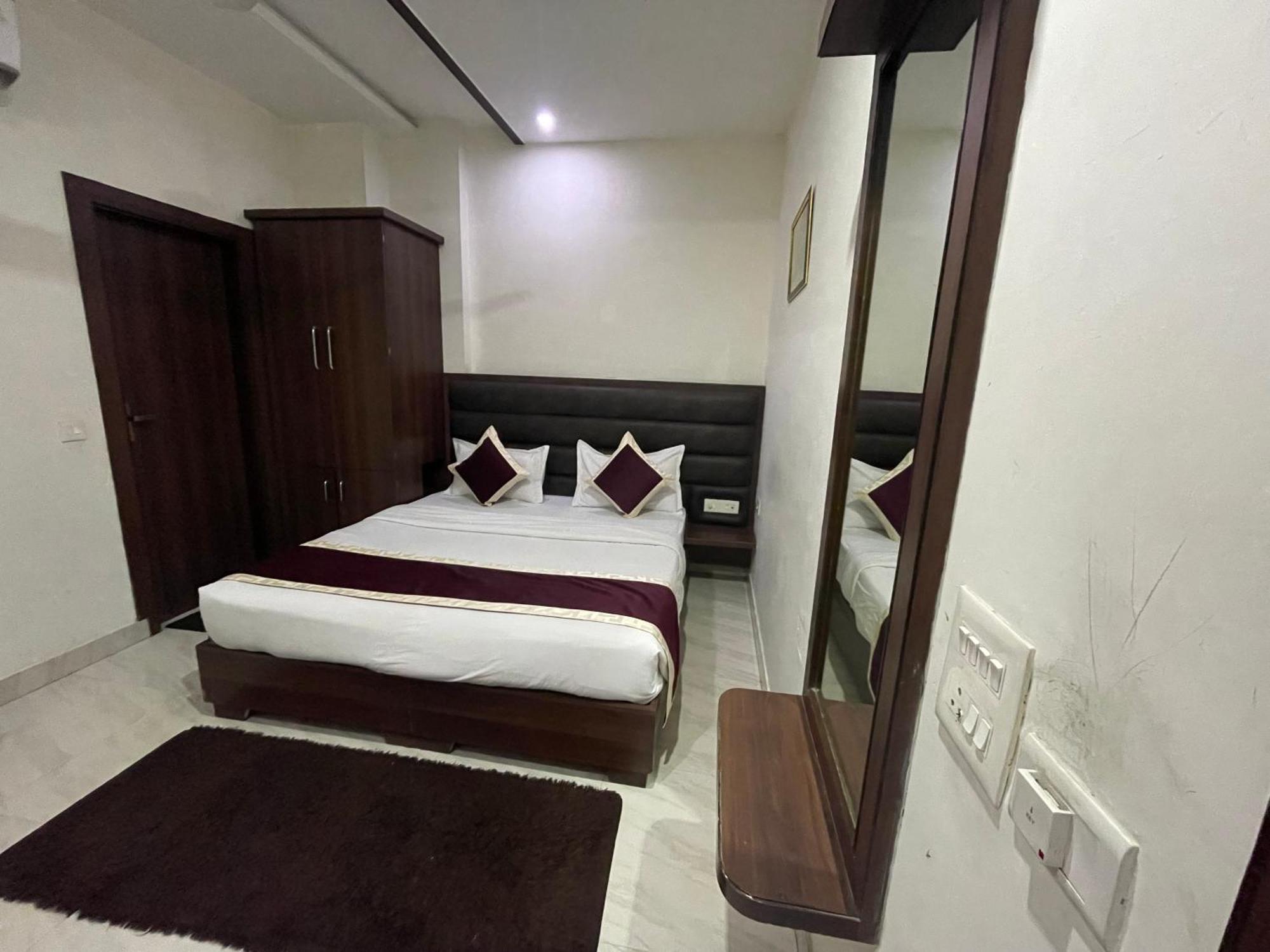 Hotel Opal Courtyard Agra  Kültér fotó
