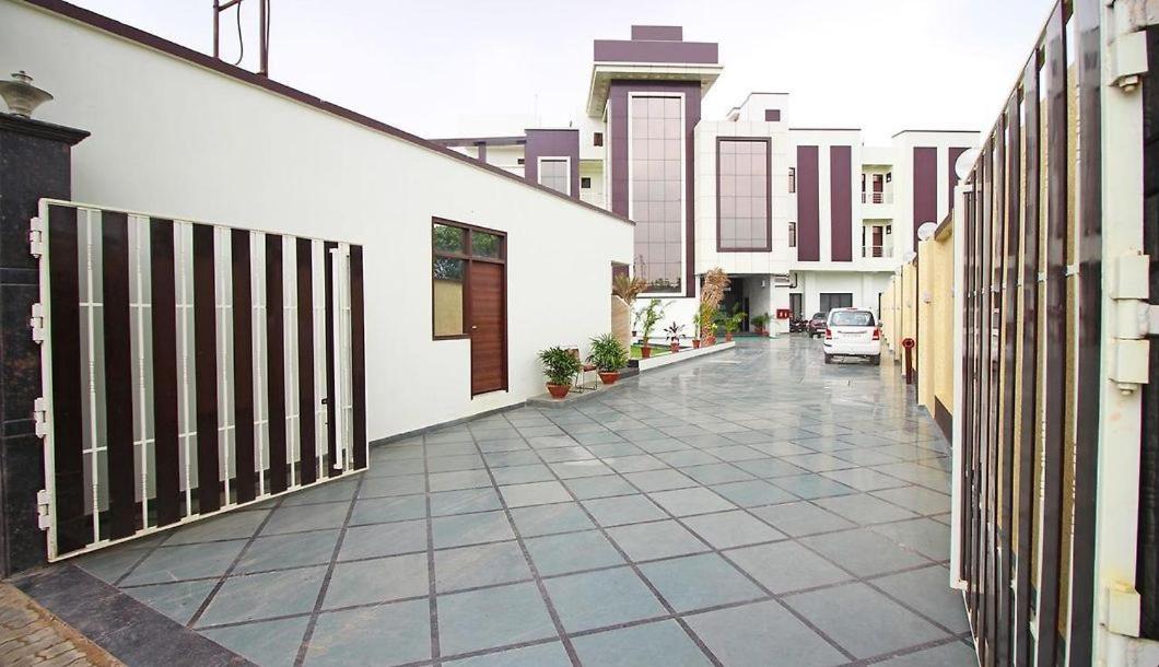 Hotel Opal Courtyard Agra  Kültér fotó
