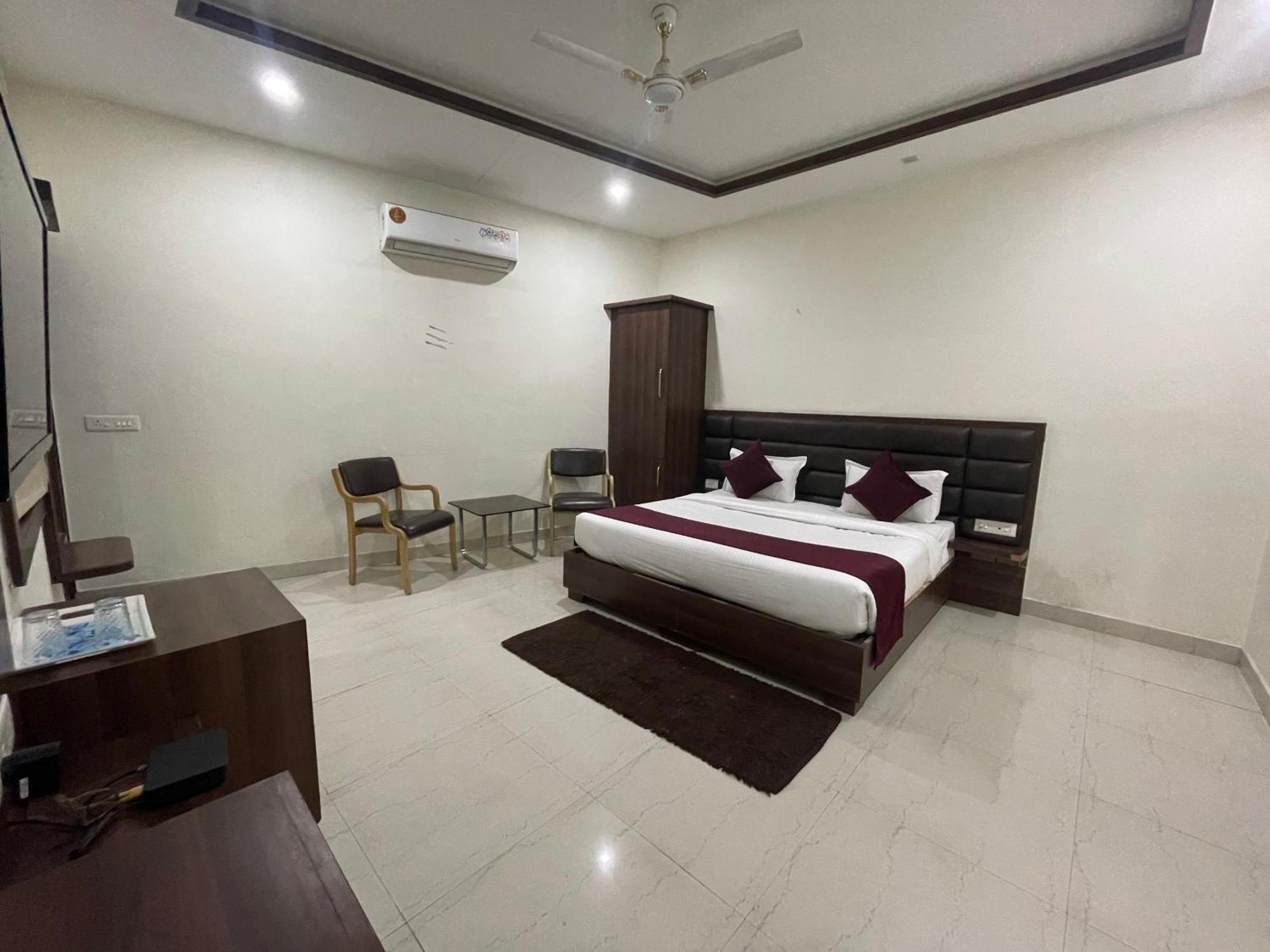 Hotel Opal Courtyard Agra  Kültér fotó
